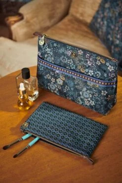 Cosmetic Bag Combi Tutti I Fiori Blue -Home Comprehensive-PIP Studio 51.274.219 50 lr