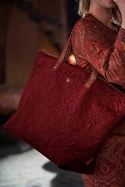 Tote Bag Velvet Quiltey Days Red -Home Comprehensive-PIP Studio anne timmer pip fw roos 33575 800x1200