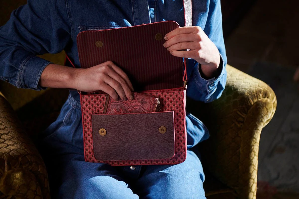 Cross Body Kyoto Festival Dark Pink 9 Cross Body Kyoto Festival Dark Pink - Image 9