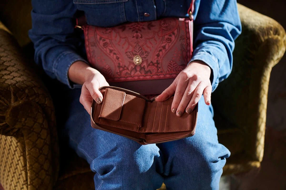 Wallet Square Kyoto Festival Dark Pink 8 Wallet Square Kyoto Festival Dark Pink - Image 8