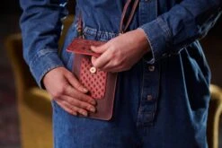 Phone Bag Kyoto Festival Dark Pink/Khaki 15 Phone Bag Kyoto Festival Dark Pink/Khaki -Home Comprehensive-PIP Studio anne timmer pip fw roos 34137 800x1200