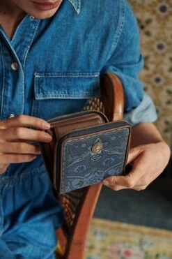 Wallet Square Kyoto Festival Blue -Home Comprehensive-PIP Studio at pip studio dag3 diemen dsc2384