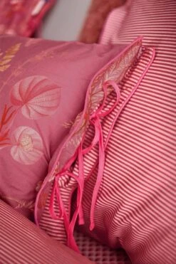Cushion Rectangle Isola Pink -Home Comprehensive-PIP Studio isola cushion pink 42 detail lr