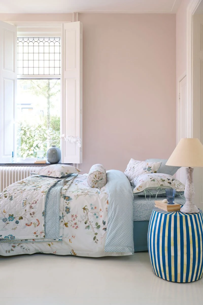 Cushion Quilted Kawai Flower White 3 Cushion Quilted Kawai Flower White - Image 3