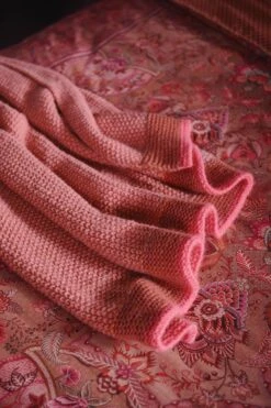 Throw Bonnuit Pink -Home Comprehensive-PIP Studio kyoto nights pink 44 detail