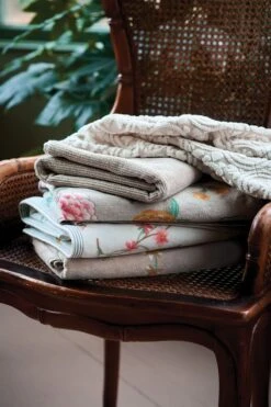 Large Bath Towel Tile De Pip Khaki 70x140 Cm -Home Comprehensive-PIP Studio les fleurs tile de pip khaki 00 mood 800x1200 1