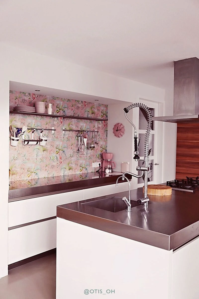 Pip Studio Palm Scene Non-Woven Wallpaper Pink 3 Pip Studio Palm Scene Non-Woven Wallpaper Pink - Image 3