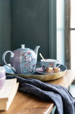Flower Festival Cappuccino Cup & Saucer Light Blue -Home Comprehensive-PIP Studio pip flower festival 49 lowres