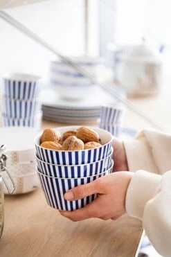 Royal Stripes Bowl Blue 12 Cm 15 Royal Stripes Bowl Blue 12 Cm -Home Comprehensive-PIP Studio pip 024