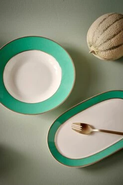 Pip Chique Deep Plate Green 23.5cm -Home Comprehensive-PIP Studio pip chique green set1 009 hr lr 1
