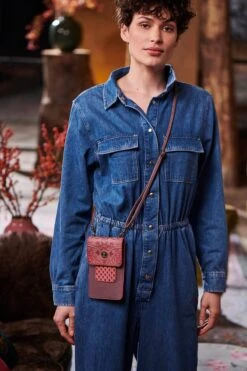 Phone Bag Kyoto Festival Dark Pink/Khaki 16 Phone Bag Kyoto Festival Dark Pink/Khaki -Home Comprehensive-PIP Studio pip studio dag 2 melatti 37542 800x1200