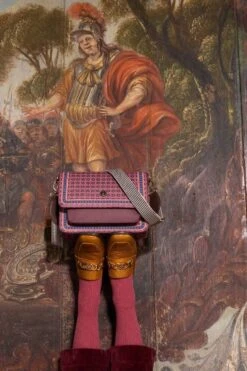 Cross Body Clover Pink -Home Comprehensive-PIP Studio pip studio fashion bags fw2023 clover dark pink 04 lr