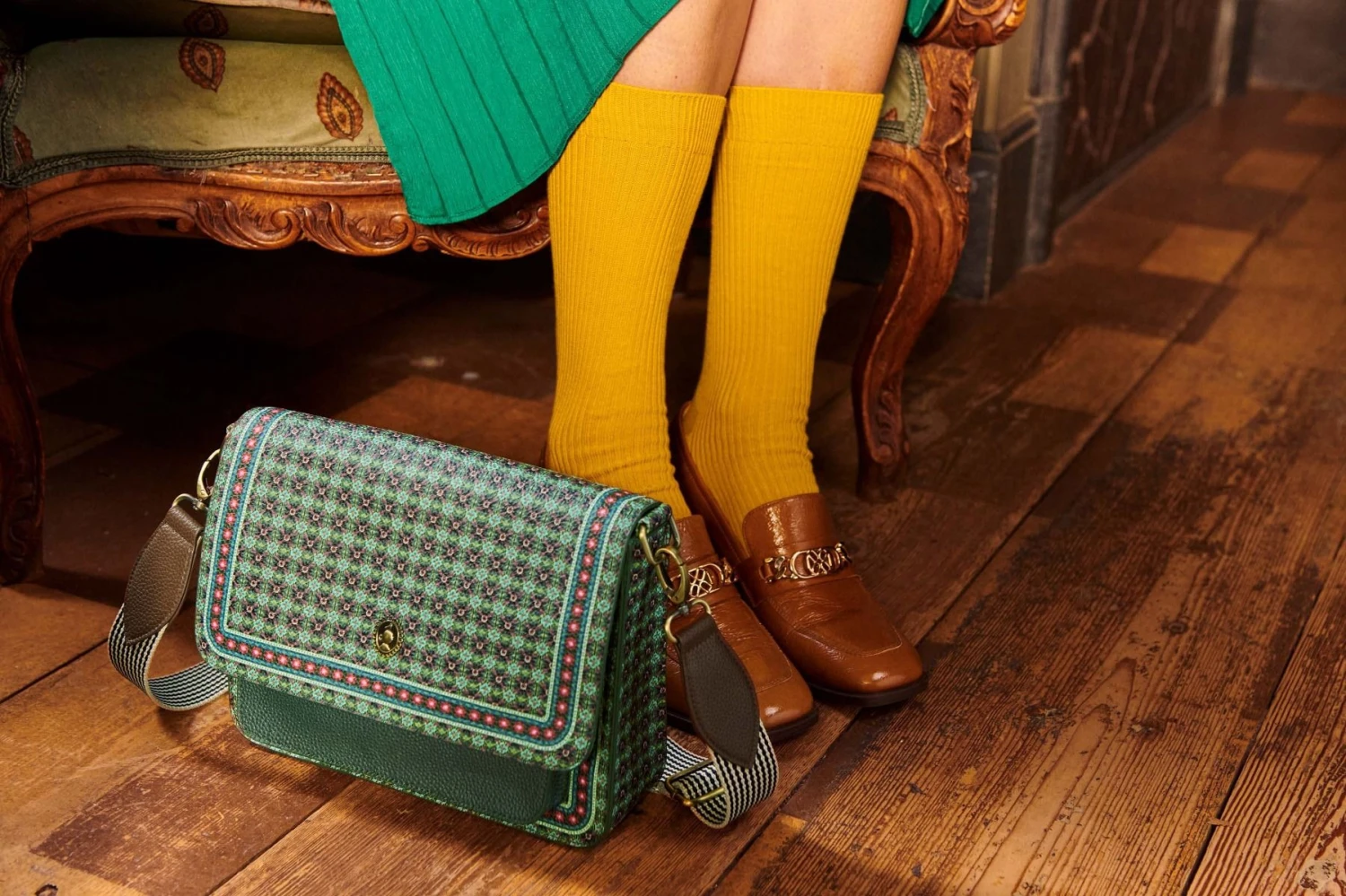 Cross Body Clover Green 2 Cross Body Clover Green - Image 2