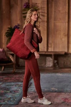 Tote Bag Velvet Quiltey Days Red -Home Comprehensive-PIP Studio pip studio melatti sfeer 38118 800x1200