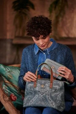 Wallet Pocket Suki Green -Home Comprehensive-PIP Studio pip studio melatti sfeer 38174 800x1200