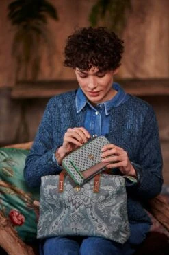 Wallet Pocket Suki Green -Home Comprehensive-PIP Studio pip studio melatti sfeer 38179 800x1200