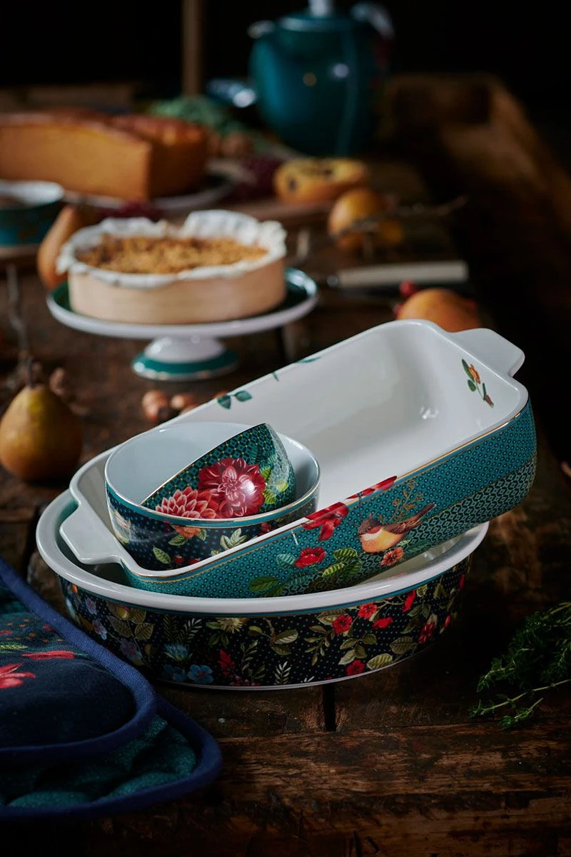 Winter Wonderland Cake Tray Small Green 2 Winter Wonderland Cake Tray Small Green - Image 2