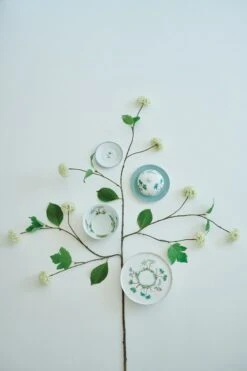 Jolie Cake Tray Small White -Home Comprehensive-PIP Studio pipserviesjolie230620200564 1